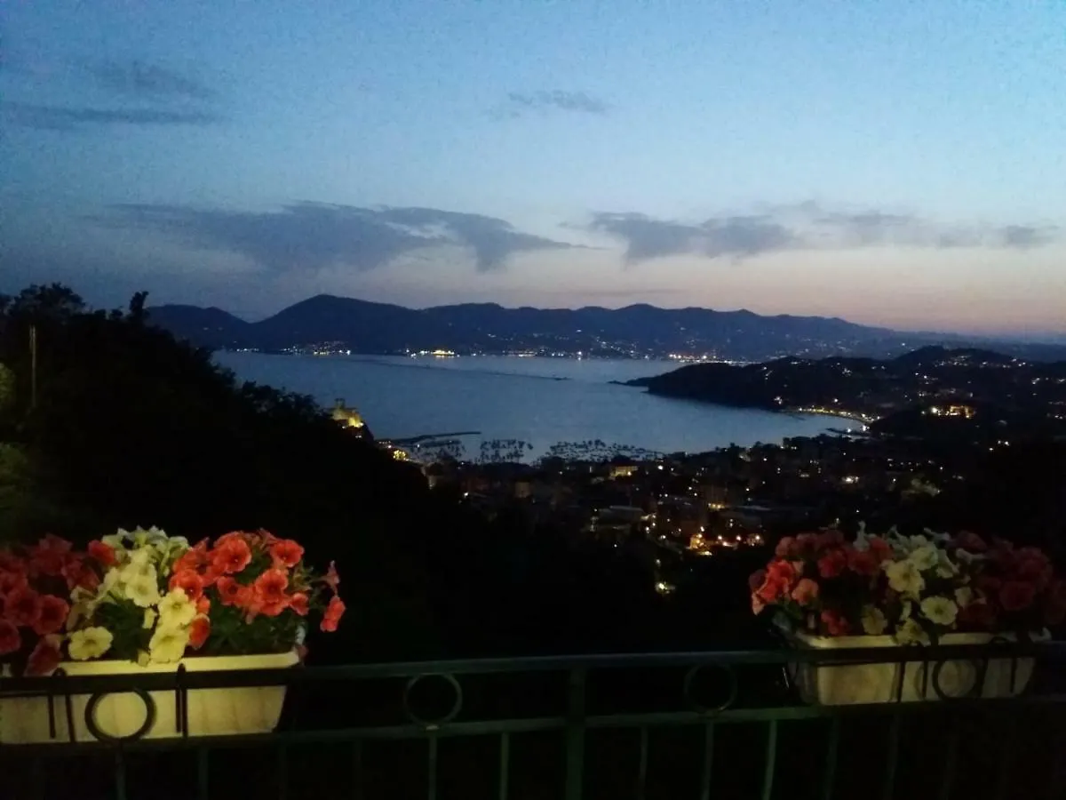 Sea View Apartment Lerici 0*,  Italy